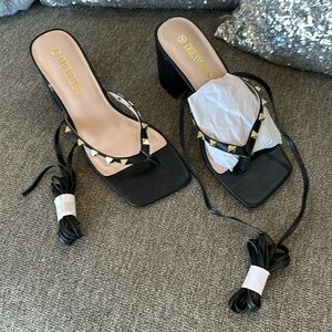 Brand new sandals, size 7